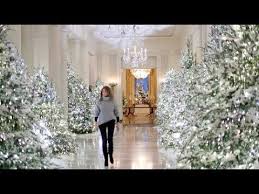 Melania Trump And Michelle Obama Have Distinctive Styles See How Each Decor White House Christmas Decorations White House Christmas White House Christmas Tree