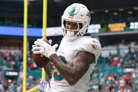 Darren Waller agrees to free-agent deal with Carolina Panthers: Source