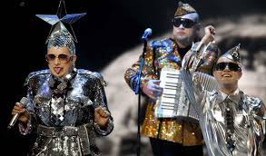 Dit jaar mogen ze meedoen met het nummer 'shum'. 2007 Ukraine Verka Serduchka Songfestival Be