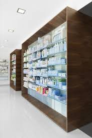 Gallery Of Campos Pharmacy E 348 Arquitectura 3 Pharmacy Decor Pharmacy Design Retail Store Design