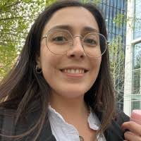 60+ perfiles de «Scarlett Rojas»