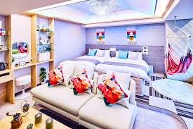 バリアン 新宿 違い