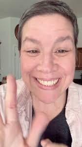 Deb Maker's Instagram, Twitter & Facebook