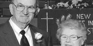 Kelly Hedden's Instagram, Twitter & Facebook