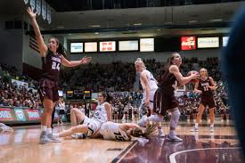 Feline fans, get all of your kitty love for the day right here. Lady Griz Lose To Cats A Second Time Gallery Montanakaimin Com