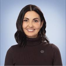 Vicky Dumas's Instagram, Twitter & Facebook