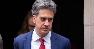 The White House are reportedly 'deeply concerned' over Andy Burnham's  decision to appoint Ed Miliband as Foreign Secretary 👇