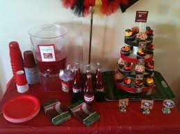 Sf 49ers Party Table 49ers Birthday Party Football Theme Party Super Bowl Decorations