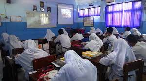 Melanjutkan contoh soal essay prakarya kelas xi semester 1 k13 beserta jawaban bagian ke6 (soal nomor 7690), soal essay/uraian. Latihan Soal Usbn Pengolahan Makanan Internasional