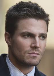 Fan Casting Stephen Amell as Nathan Petrelli in NBC Heroes Reboot
