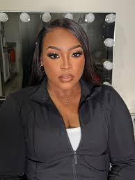 Hello Everyone! You have probably seen me posting in here for awhile, so I  thought with it being the new year, I should pop in and reintroduce myself.  💖 My name is