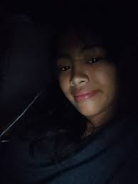 Movie marathon muna mga bata batuta.... Halimaw sa Banga.... Shake rattle  Ang roll