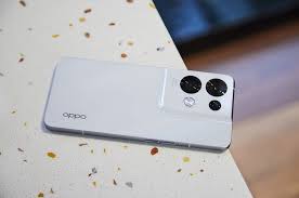 OPPO Reno8 Pro+ only takes photos ...