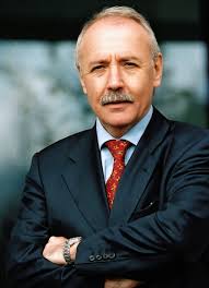 Peter Mark Droste wird Vorstand von Intershop