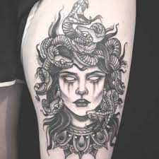 Tattoo With Medusa Bedeutung Geschichte 37 Fotos Bedeutung Der Tattoos Medusa Tattoo Medusa Tattoo Design Best Sleeve Tattoos