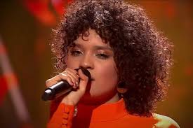 Sara James rozwaliła scenę, śpiewając hit Toy. Na początku nie chciała  wykonać tego numeru!