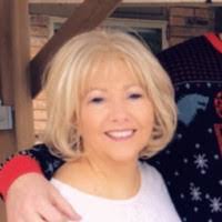 Esther Mclaughlin's Instagram, Twitter & Facebook