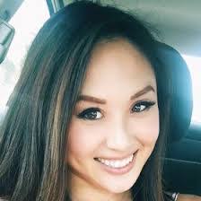 Davina Tong's Instagram, Twitter & Facebook