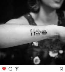 Pin De Evka En Historias En La Piel Tatuaje De Reposteria Tatuaje Pasteleria Tatuajes De Alimentos