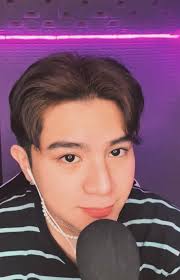 nika🍒 (@onlygello_)