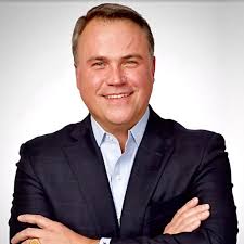 Robert Bone's Instagram, Twitter & Facebook