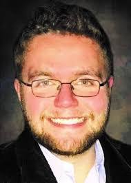 Amanda Longstreth's Instagram, Twitter & Facebook