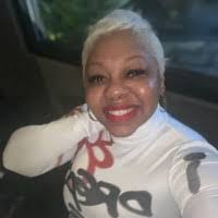 Regina Beamon's Instagram, Twitter & Facebook