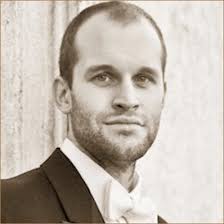 Aldo Marini is Mimma's brother. ASHLEY RICHES plays Aldo Marini. On the  operatic stage Ashley has sung Figaro and Count Almaviva Le Nozze di  Figaro, Don Giovanni, Schaunard La Boheme and the