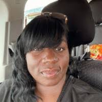 Stephanie Bey's Instagram, Twitter & Facebook