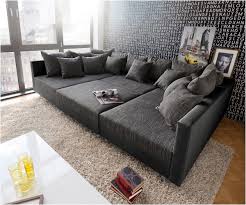 Einfach Schlafsofa Gunstig Gebraucht Zuhause Schonheiten In 2020 Trendy Living Rooms Couches Living Room Big Sofas