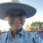 Daphne Aldridge's Instagram, Twitter & Facebook