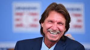 Randy Johnson Slices $5M Off the Price of AZ Mansion