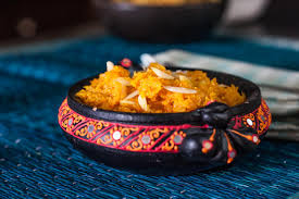 Add the grated carrots and cook for 2 minutes. à¤— à¤œà¤° à¤• à¤¹à¤²à¤µ à¤° à¤¸ à¤ª By Archana S Kitchen