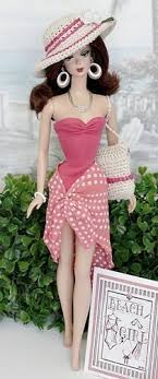 We got one set for the 11.5 dolls and one bathing trunk. 16 Barbie Bademode Ideen Barbie Bademode Mode