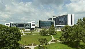 Sidney And Lois Eskenazi Hospital Indianapolis Indiana Usa Hospital Architecture Healthcare Design Hospital Design
