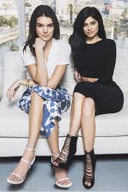 Kendall nicole jenner was born november 3, 1995, and like her sister kylie and the rest of her extended family was the subject of a hit television reality show keeping up with the kardashians. 26 Instagrams That Prove Kendall And Kylie Jenner Are The Ultimate Sib Teen Vogue