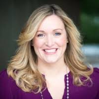 Danielle Gillis's Instagram, Twitter & Facebook