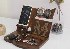 Anybody does after multiple late nights, tears of stress and that question that hangs over them of what am i going to. Personalized Gifts For Dad Mens Desk Organizer College Gifts Etsy In 2021 Personalized Gifts For Dad Mens Birthday Gifts Birthday Gifts For Husband
