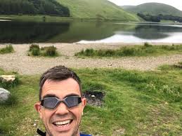 Sandy Robson (@talktosandyr)