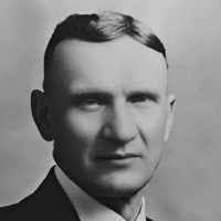 Christopher Allred's Instagram, Twitter & Facebook