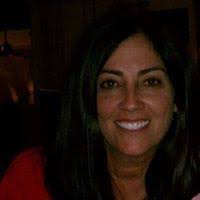 Lisa Zielinski's Instagram, Twitter & Facebook