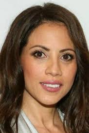 Kristine Lazar's Instagram, Twitter & Facebook