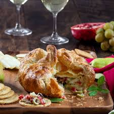 ↑ grapes from california, baked brie with herbed grapes. Savory Baked Brie In Puff Pastry Healthy World Cuisine