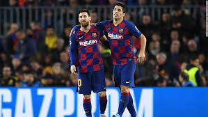Jugador del club atlético de madrid. Lionel Messi Takes A Dig At Barcelona Hierarchy After Luis Suarez Farewell Cnn