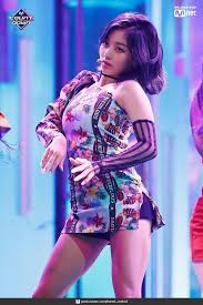 twiceジヒョの身体がエロすぎてシコらずにはいられない着エロ画像 26pics 脚フェチ天国 twice ツウィ twice サナ twice スタイル