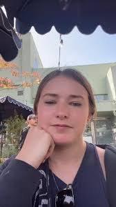 Lindsey Lentz's Instagram, Twitter & Facebook