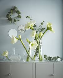 Pflanzen Dekorieren Ikea Tulpen In Vase Deko Vase Weihnachten Dekoration