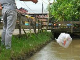 7 cara daur ulang sampah plastik yang benar. Awas Buang Sampah Di Sungai Solo Bakal Didenda Rp50 Juta Joss Co Id