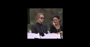 Listen to soeur sourire, vol. Photos L Enterrement De Michael Jackson En Images Reactualise Premiere Fr