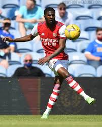 Very good trikot and its good cheap! Arsenal 21 22 Trikot Veroffentlicht Tricolor Drei Streifen Hosen Nur Fussball
